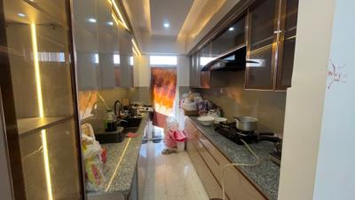 Kitchen Image of 1494 Sq.ft 3.5 BHK Builder Floor for rent in Smartworld Gems, Sector 89 Gurgaon for Rs. 35000