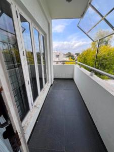 Balcony Image of 3200 Sq.ft 5 BHK Apartment / Flat for rent in Cooke Town Bengaluru for Rs. 150000