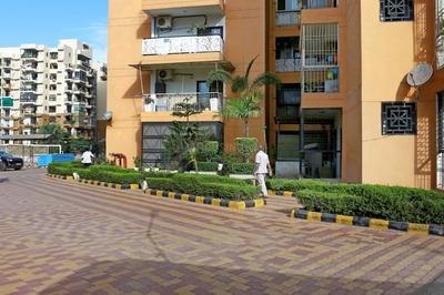 Image of 995 Sq.ft 2 BHK Apartment / Flat for sale in Charms Castle, Raj Nagar Extension, Ghaziabad for Rs. 7200000