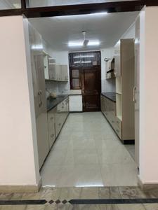 Kitchen Image of 3000 Sq.ft 3 BHK Builder Floor for rent in Sector 50 Noida for Rs. 55000
