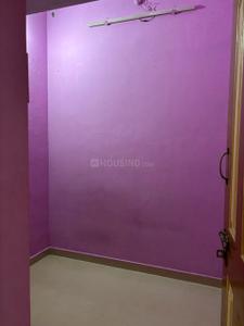 Bedroom Image of 350 Sq.ft 1 BHK Independent House for rent in Tharamani Chennai for Rs. 7500