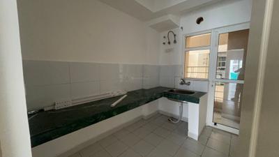 Kitchen Image of 1565 Sq.ft 3 BHK Apartment / Flat for sale in Paras Tierea, Sector 137 Noida for Rs. 12500000