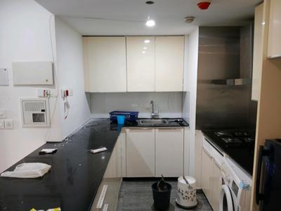 Kitchen Image of 750 Sq.ft 1 BHK Apartment / Flat for sale in Chembur Mumbai for Rs. 10700000
