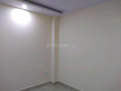 Bedroom Image of 850 Sq.ft 2 BHK Builder Floor for rent in Preet Vihar New Delhi for Rs. 18000