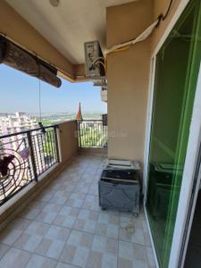 Balcony Image of 900 Sq.ft 2 BHK Apartment / Flat for rent in Gaurs Siddhartham, Siddharth Vihar Ghaziabad for Rs. 31000