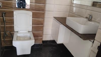 Image of 1850 Sq.ft 3 BHK Builder Floor for rent in Sector 27, Gurgaon for Rs. 65000