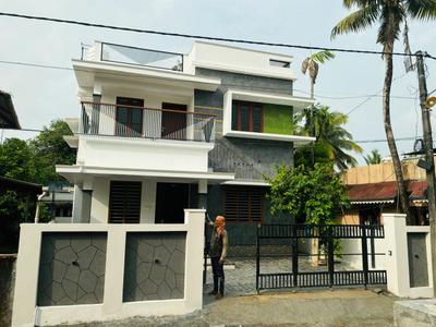 Image of 2000 Sq.ft 4 BHK Independent House for sale in Aluva, Kochi for Rs. 8500000