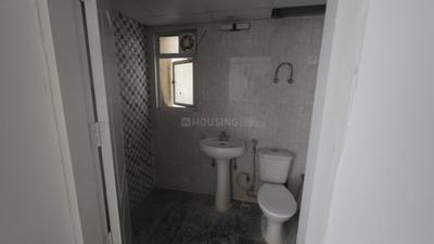 Image of 900 Sq.ft 2 BHK Apartment / Flat for rent in Aditya City Apartments Phase 2, Wave City, Ghaziabad for Rs. 15000