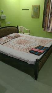 Bedroom Image of 613 Sq.ft 1 BHK Apartment / Flat for rent in Nungambakkam Chennai for Rs. 20550