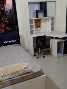 Bedroom Image of 930 Sq.ft 2 BHK Apartment / Flat for sale in Kumar Paradise, Magarpatta City Pune for Rs. 12500000