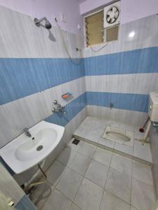 Bathroom Image of 1085 Sq.ft 2 BHK Apartment / Flat for rent in TNR Shakunthala, Saroornagar Hyderabad for Rs. 22000
