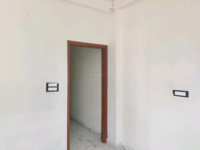 Bedroom Image of 900 Sq.ft 3 BHK Builder Floor for sale in DLF Ankur Vihar Ghaziabad for Rs. 3360089