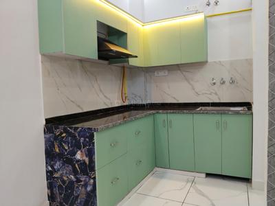 Kitchen Image of 1200 Sq.ft 4 BHK Apartment / Flat for sale in Shastri Nagar Ghaziabad for Rs. 4700000