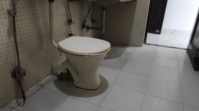 Image of 1400 Sq.ft 2 BHK Apartment / Flat for sale in Amrapali Green, Indirapuram, Ghaziabad for Rs. 11000000