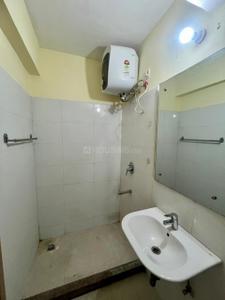 Bathroom Image of 1943 Sq.ft 3 BHK Apartment / Flat for sale in DLF Express Greens, Manesar Gurgaon for Rs. 15000000