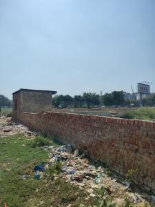 Image of 100 Sq.ft Residential Plot / Land for sale in Sector 49, Noida for Rs. 7000000