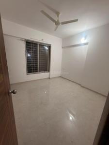 Bedroom Image of 950 Sq.ft 2 BHK Apartment / Flat for rent in Nisarg Siddhi Nisarg Le Rayon, Rahatani Pune for Rs. 30000