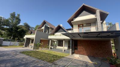 Image of 4500 Sq.ft 4 BHK Independent House for sale in Kakkanad, Kochi for Rs. 37500000