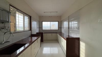 Kitchen Image of 2160 Sq.ft 3 BHK Apartment / Flat for rent in Kothrud Pune for Rs. 61999
