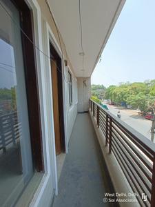 Balcony Image of 1800 Sq.ft 3 BHK Builder Floor for rent in Tagore Garden Extension New Delhi for Rs. 65000