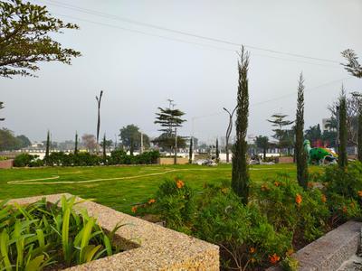 Sinhasa Plot View 3