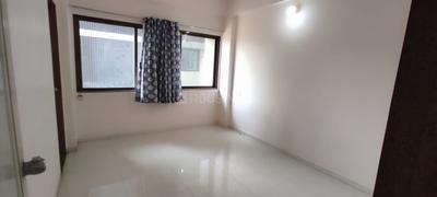 Bedroom Image of 900 Sq.ft 3 BHK Apartment / Flat for rent in Shivam Residency, Sola Ahmedabad for Rs. 30000