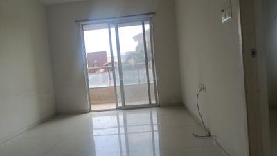 Living Room Image of 951 Sq.ft 2 BHK Apartment / Flat for rent in Rohan Ananta, Tathawade Pune for Rs. 24000