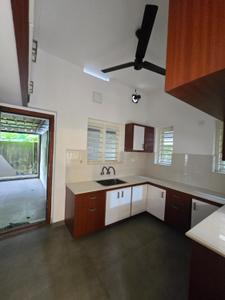 Kitchen Image of 2200 Sq.ft 4 BHK Independent House for sale in Aluva Kochi for Rs. 10000000