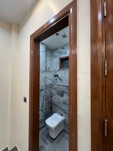 Bathroom Image of 900 Sq.ft 3 BHK Builder Floor for sale in Sector 17 Rohini New Delhi for Rs. 8500000
