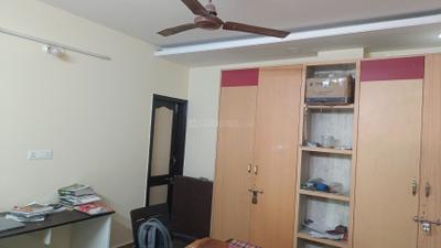 Bedroom Image of 1400 Sq.ft 3 BHK Builder Floor for sale in Dwarka Mor New Delhi for Rs. 4800000
