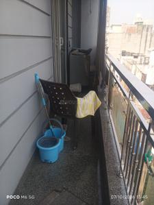 Balcony Image of 1150 Sq.ft 3 BHK Builder Floor for rent in Green Park New Delhi for Rs. 90000