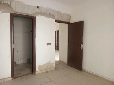 Bedroom Image of 1220 Sq.ft 3 BHK Apartment / Flat for sale in Amrapali Verona Heights, Noida Extension Greater Noida for Rs. 9540000