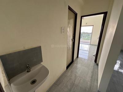 Bathroom Image of 880 Sq.ft 2 BHK Apartment / Flat for rent in Nakshatrawadi Aurangabad for Rs. 12000