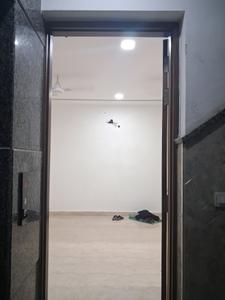 Main Entrance Image of 1600 Sq.ft 3 BHK Builder Floor for rent in Rajouri Garden New Delhi for Rs. 40000