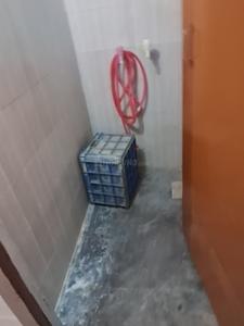 Bedroom Image of 1500 Sq.ft 2 BHK Builder Floor for rent in Alambagh Lucknow for Rs. 15000