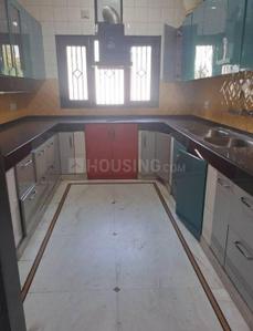 Kitchen Image of 2200 Sq.ft 3 BHK Builder Floor for rent in Sector 9 Gurgaon for Rs. 28000