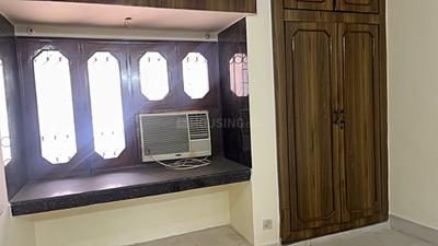 Bedroom Image of 2000 Sq.ft 4 BHK Apartment / Flat for sale in DDA Sector C Pocket 8, Vasant Kunj New Delhi for Rs. 55000000