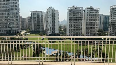 Living Room Image of 3930 Sq.ft 4 BHK Apartment / Flat for sale in Central Park Resorts, Sector 48 Gurgaon for Rs. 142500000