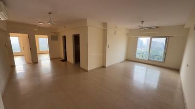 Living Room Image of 1500 Sq.ft 3.5 BHK Apartment / Flat for sale in Kanakia Paris, Bandra East Mumbai for Rs. 59000000
