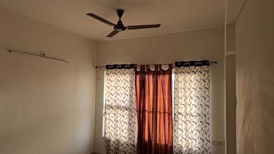 Bedroom Image of 1080 Sq.ft 2 BHK Apartment / Flat for rent in Adani The Meadows, Shantigram Ahmedabad for Rs. 23000