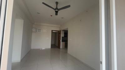 Living Room Image of 1050 Sq.ft 3 BHK Apartment / Flat for rent in Godrej Parkridge, Manjari Khurd Pune for Rs. 33000