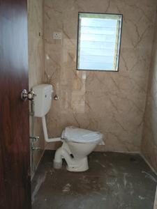 Common Bathroom Image of 625 Sq.ft 1 BHK Apartment / Flat for sale in Pushpak Nagar Navi Mumbai for Rs. 3855000