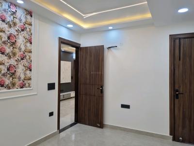 Bedroom Image of 1350 Sq.ft 4 BHK Apartment / Flat for sale in Saarthi The Residency by Saarthi Builders, Uttam Nagar New Delhi for Rs. 13500000