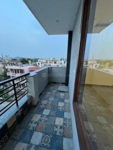 Balcony Image of 1595 Sq.ft 3 BHK Builder Floor for rent in Sector 10A Gurgaon for Rs. 40000