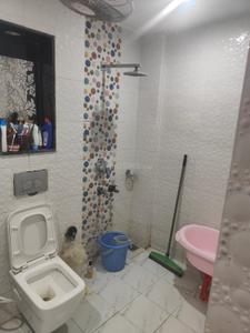 Bathroom Image of 1377 Sq.ft 2 BHK Builder Floor for rent in Jaypee Kensington Park Plot Phase 2, Sector 133 Noida for Rs. 35000
