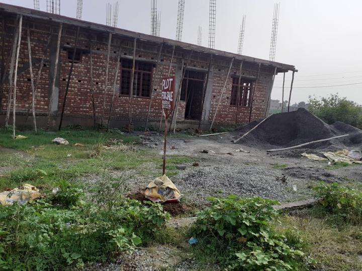 Chandchak, Banjarawala Main Image 1