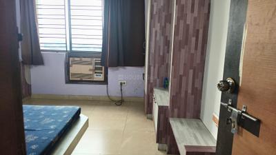 Bedroom Image of 1300 Sq.ft 3 BHK Apartment / Flat for rent in Diamond City West, Sarsuna Kolkata for Rs. 28000