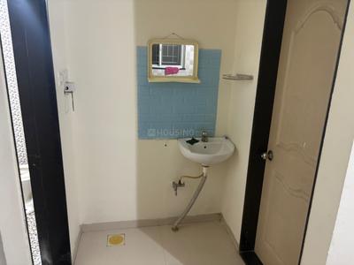 Bathroom Image of 525 Sq.ft 1 BHK Apartment / Flat for sale in Uttam Nagar Pune for Rs. 3200000
