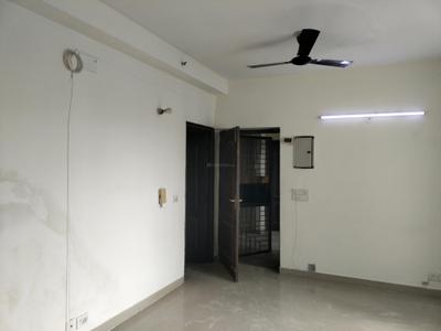 Living Room Image of 950 Sq.ft 2 BHK Apartment / Flat for rent in Gardenia Glory, Sector 46 Noida for Rs. 27000