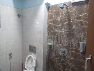 Bathroom Image of 1200 Sq.ft 3 BHK Apartment / Flat for sale in Symphony Towers, Sarsuna Kolkata for Rs. 6500000